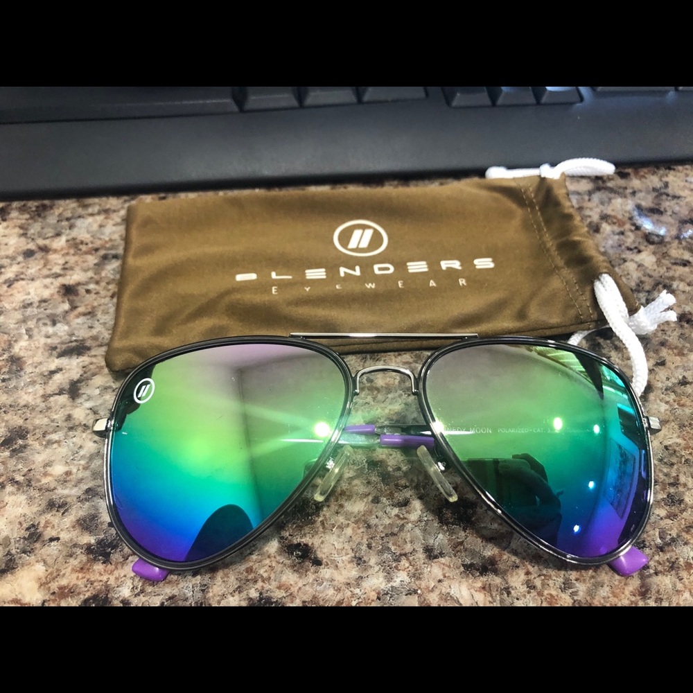 Blenders Kennedy Moon sunglasses